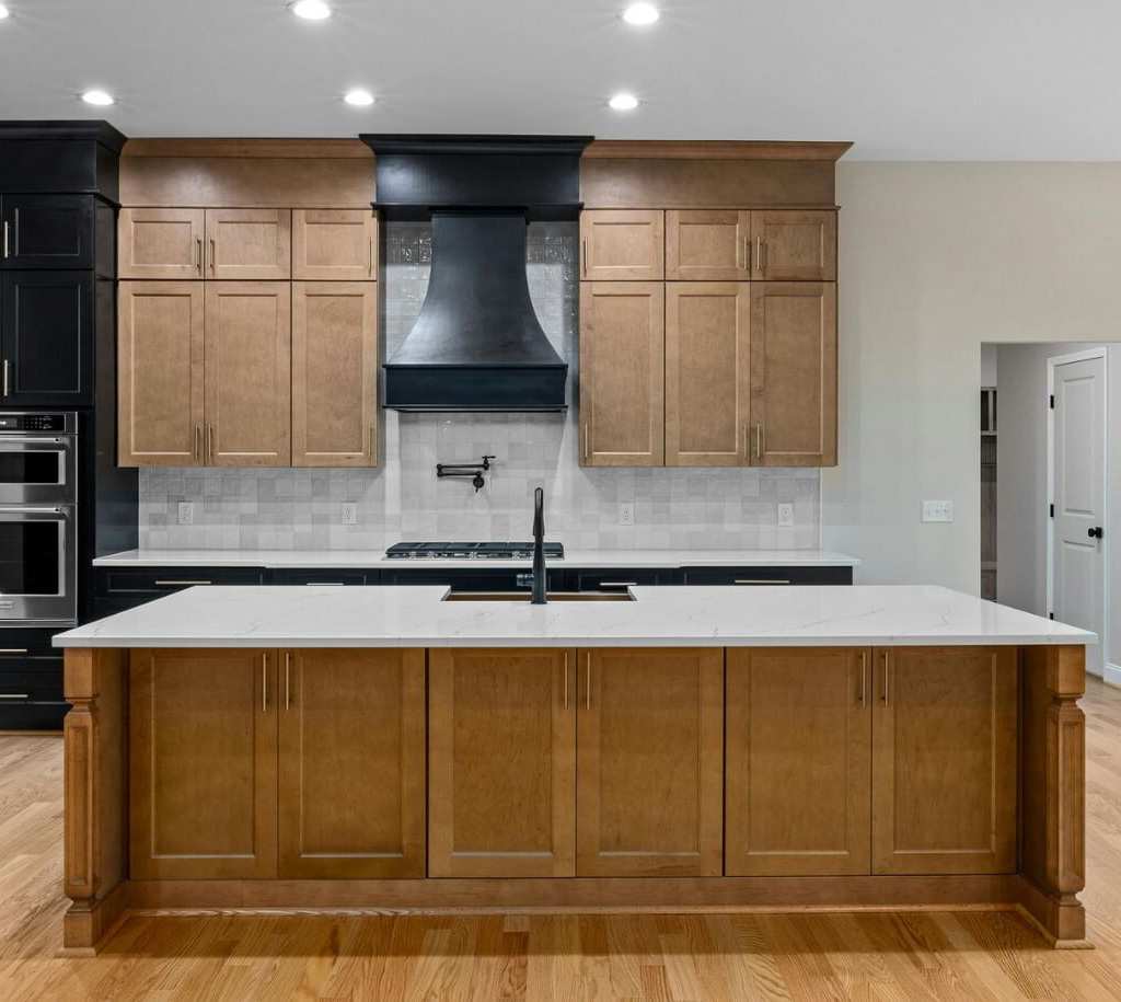 Cuisine et salle à manger rénovée et propre